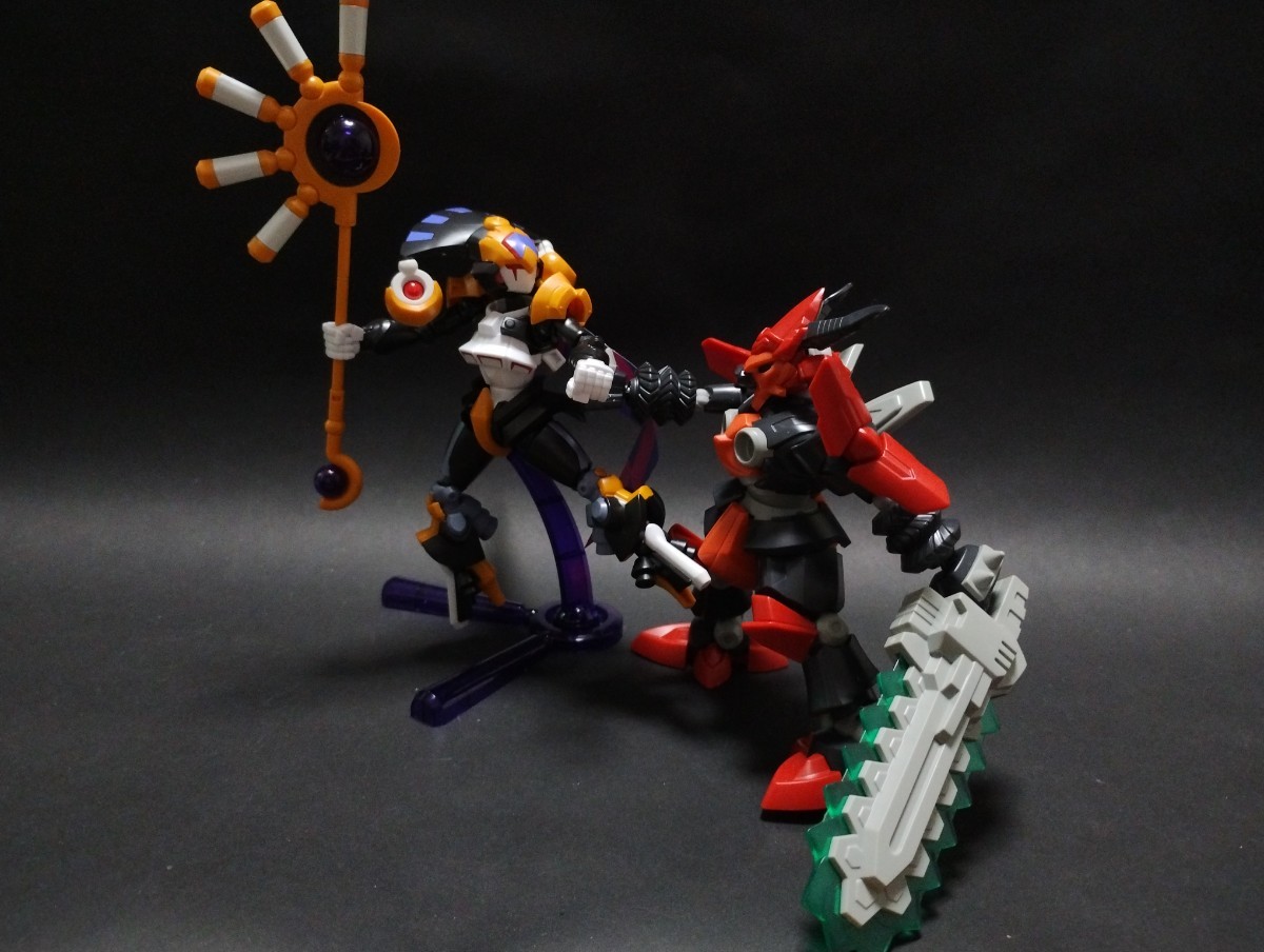 ダンボール戦機 LBX ナイトメア & ハカイオー絶斗 + ジョーカー ダンボール戦機 LBX ナイトメア & ハカイオー絶斗 + ジョーカー