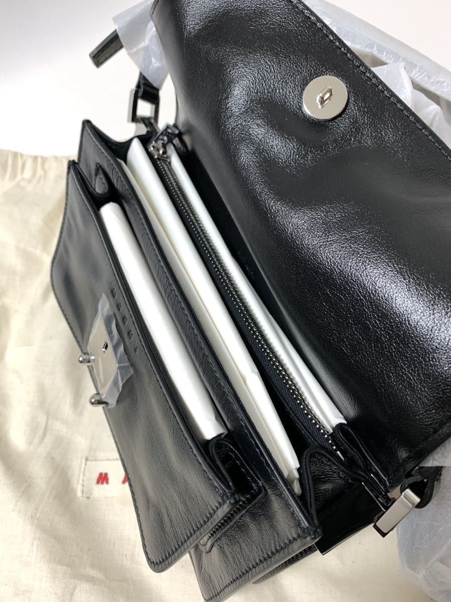  новый товар { MARNI Marni }TRUNK SOFT E/W BAG / багажник soft EW сумка / сумка на плечо кожа черный BLACK кошелек бумажник 