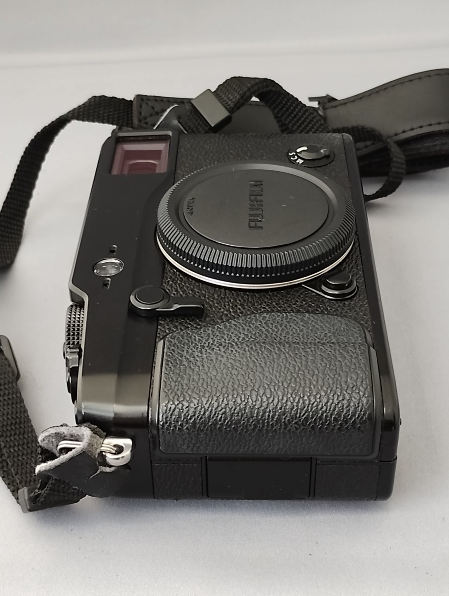 【完動美品】X-Pro1 FUJIFILM (純正電池2個,充電器,説明書,元箱その他 付)フジフイルム 富士フイルム_画像9