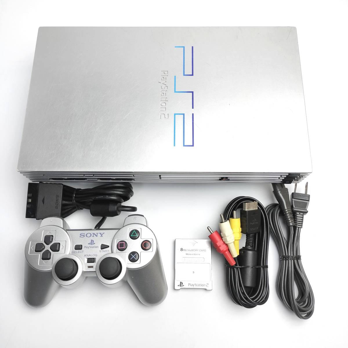 動作確認済み 希少カラー サテンシルバー PS2 本体セット 動作確認済み 希少カラー サテンシルバー PS2 本体セット
