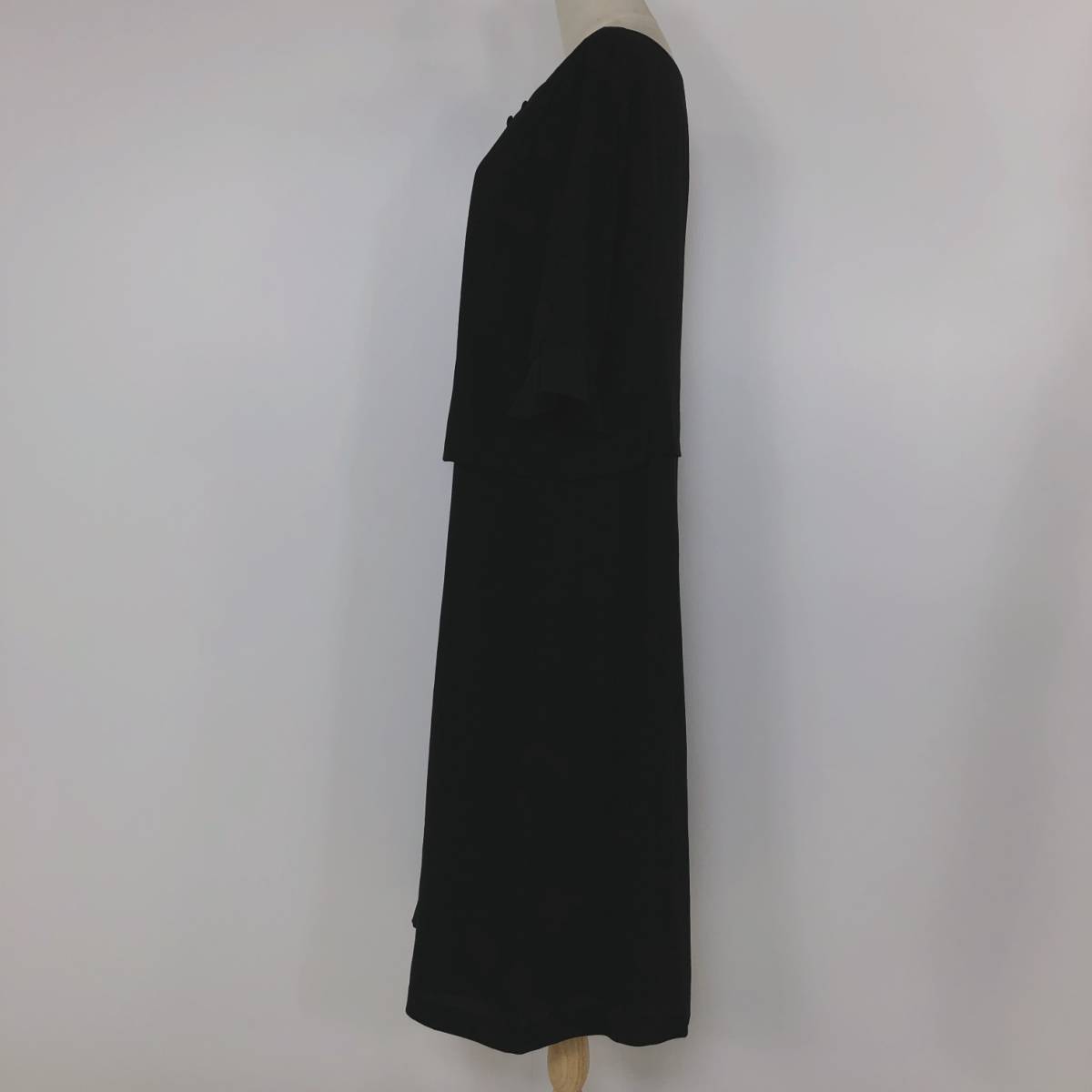 Y0562 大きいサイズ AddRouge アッドルージュ レディース ワンピース 半袖 ロング丈スカート 17ABR 黒 ブラックフォーマル ドッキング 春夏の画像2