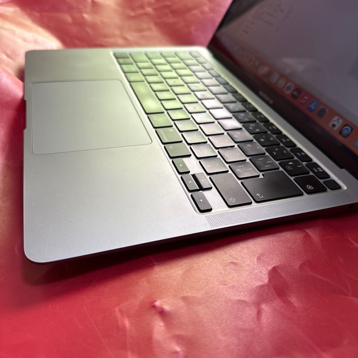 外装少難 Apple MacBook Air 13-inch 2020 Core i5 メモリ16GB ストレージ512GB(SSD) Webカメラ 無線Lan SK2401-0J_画像6