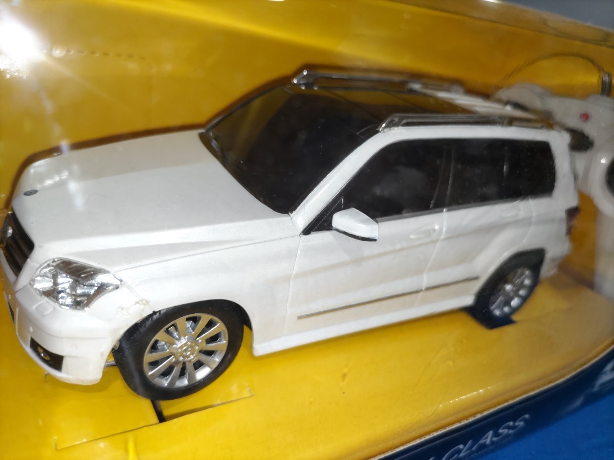 即決価格 【未開封品】メルセデスベンツ GLK-CLASS ホワイト 希少 フルファンクション ラジコン ラジコンカー 自動車 車 同梱可能_画像2