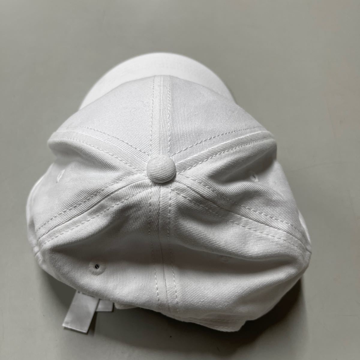 DIESEL ディーゼル キャップ 帽子 CAP 未使用 白 ホワイト フリーサイズ スナップバック ロゴ_画像4