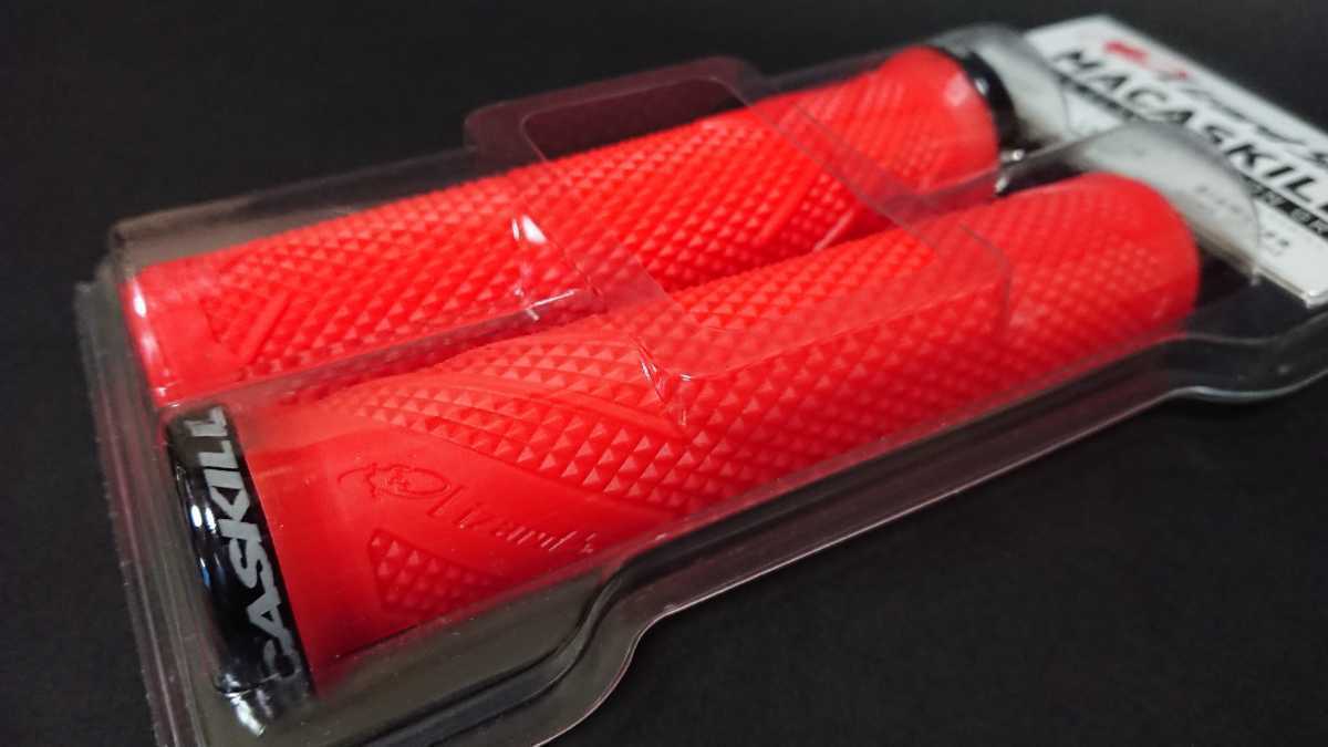 Lizard Skins MACASKILL lock-on grip Red / リザードスキンズ ハンドルバーグリップ レッド 赤 廃盤カラー クロスバイク MTB