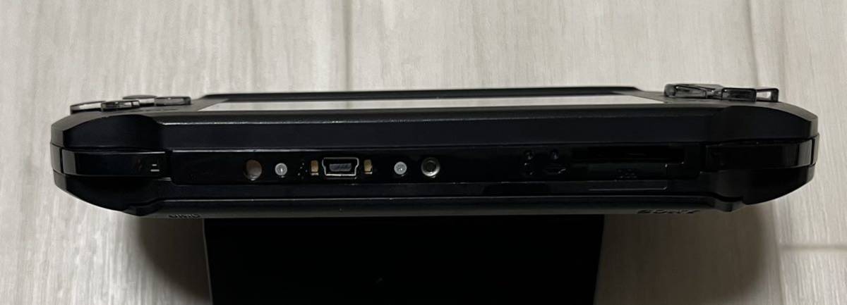 SONY PlayStation ポータブル PSP E1003 海外版 本体のみ 欧州 SONY PlayStation ポータブル PSP E1003 海外版 本体のみ 欧州