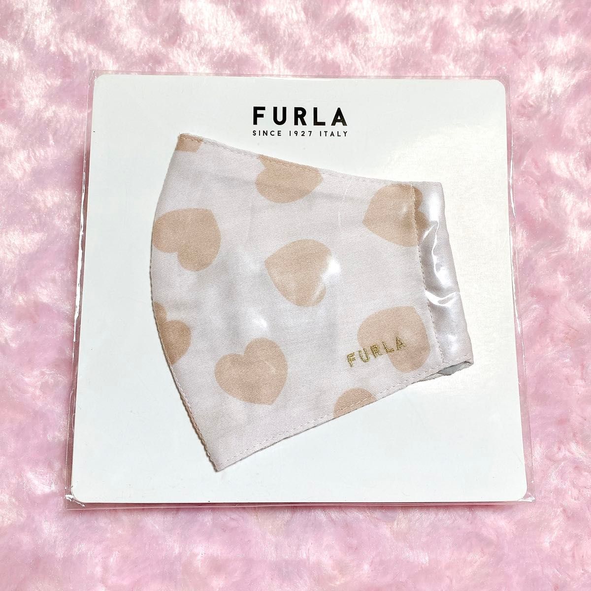 FURLA フルラ マスク ブランド 刺繍 ロゴ ハート 立体マスク 百貨店