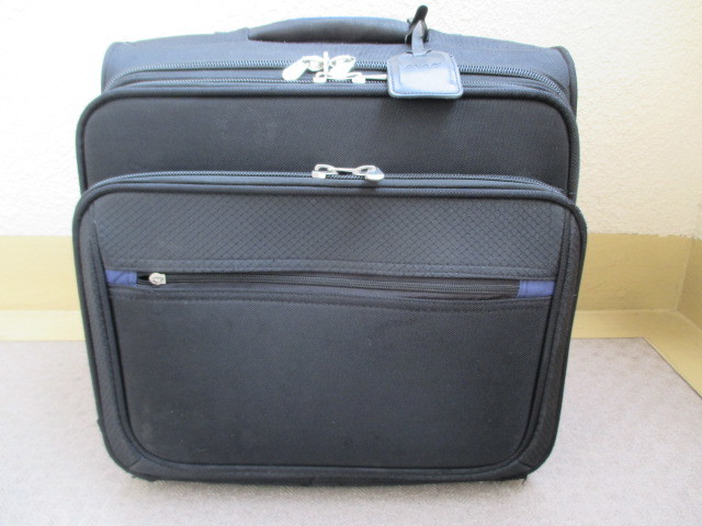 ★☆D-1311 キャリーケース スーツケース メーカー名不明 ANA☆★_持ち手を収納した時。