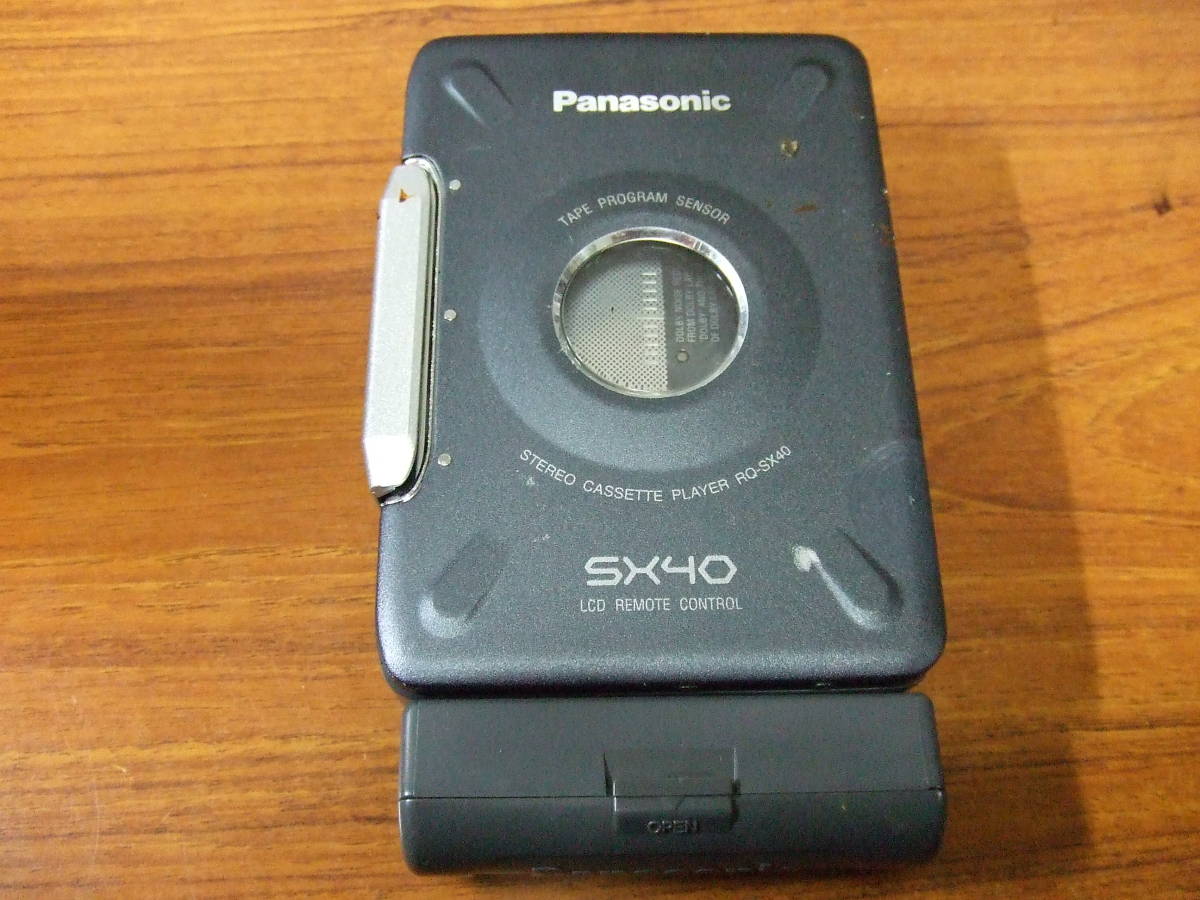 g447 Panasonic/パナソニック RQ-SX40 ポータブルカセットプレーヤー 未確認　中古　本体　ジャンク_画像1