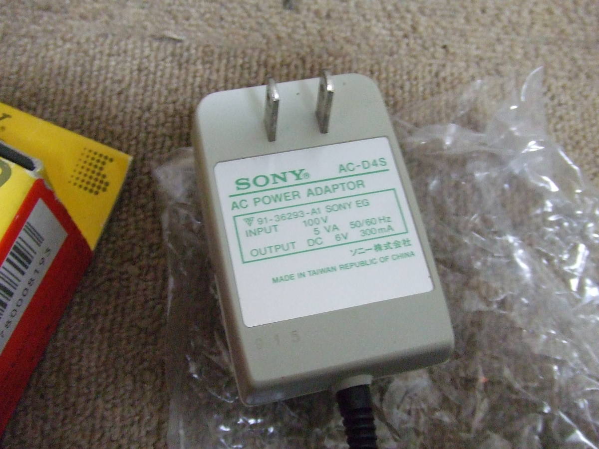 g537 SONY/ソニー　WM-D6C/WM-D6等用 ACアダプタ AC-D4S 300mA 6V 中古_画像3