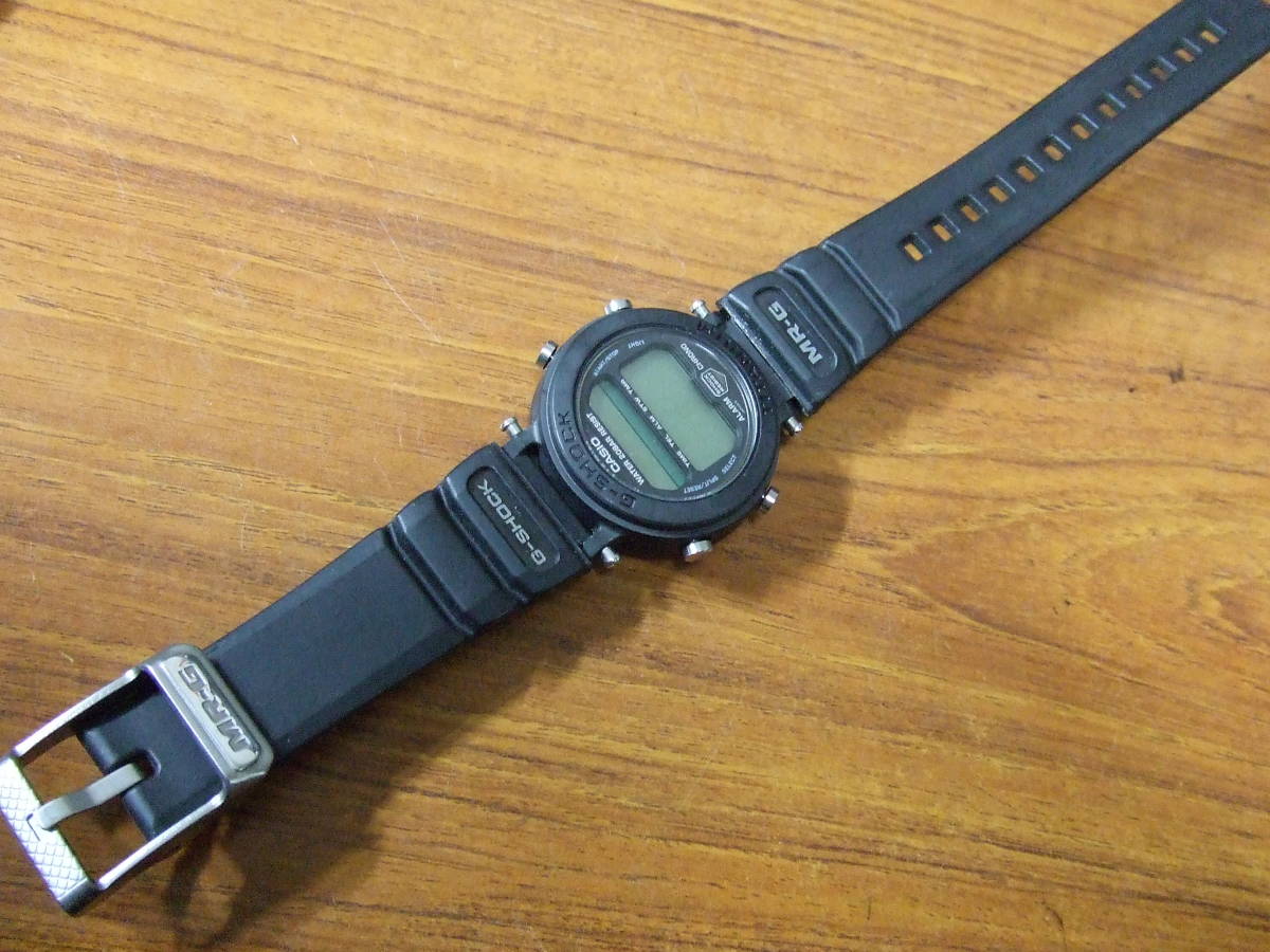 g730　G-SHOCK ジーショック CASIO カシオ 腕時計 MRG-1 TITANIUM デジタル クォーツ 中古　未確認　ジャンク_画像4