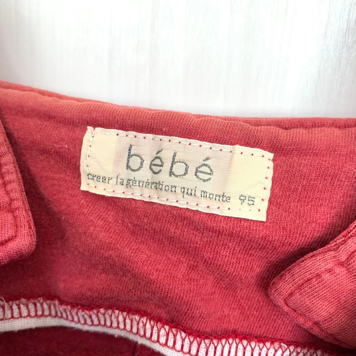 ベベ　BEBE 95センチ　ジャンパースカート　ジャンスカ　ワンピース 女の子　子供服 キッズ　つなぎ　サロペット　オーバーオール