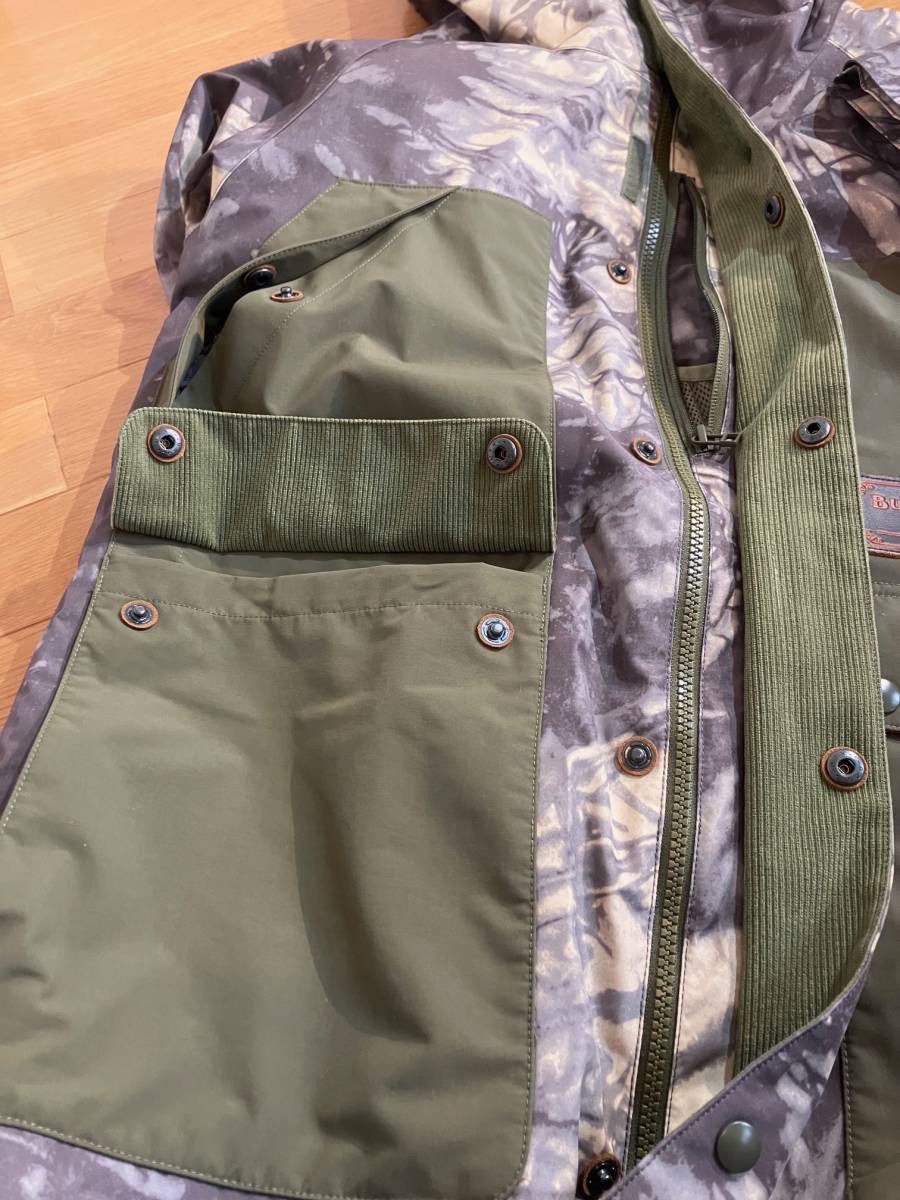 送料込 BURTON バートン Mサイズ 美USED GORE-TEX ゴアテックス 送料込 BURTON バートン Mサイズ 美USED GORE-TEX ゴアテックス