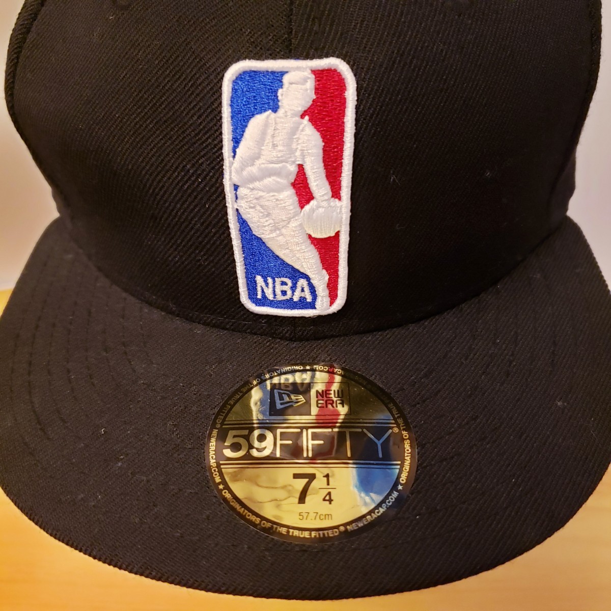 G529EE NEW ERA ニューエラ キャップ ブラック メンズ Cap NBA サイズ 7 1/4 (57.7cm) バスケットボール バスケ ロゴ 帽子 ストリート系_画像5