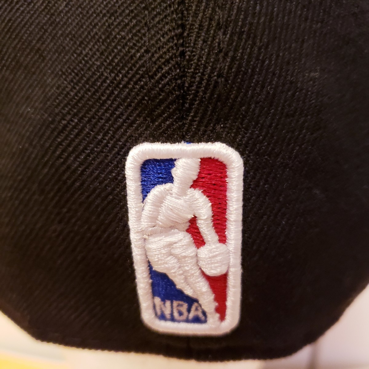 G529EE NEW ERA ニューエラ キャップ ブラック メンズ Cap NBA サイズ 7 1/4 (57.7cm) バスケットボール バスケ ロゴ 帽子 ストリート系_画像7