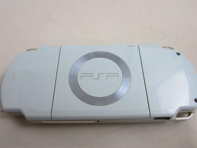 【同梱可】中古品 ゲーム PSP 本体 PSP2000 SONY 水色 本体のみ バッテリー無し 初期化済み_画像2