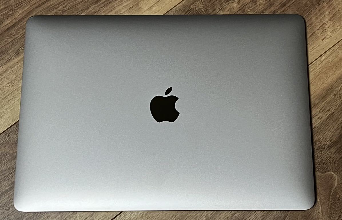 美品】Apple Macbook Air MGN63J/A M1チップ搭載 13インチ