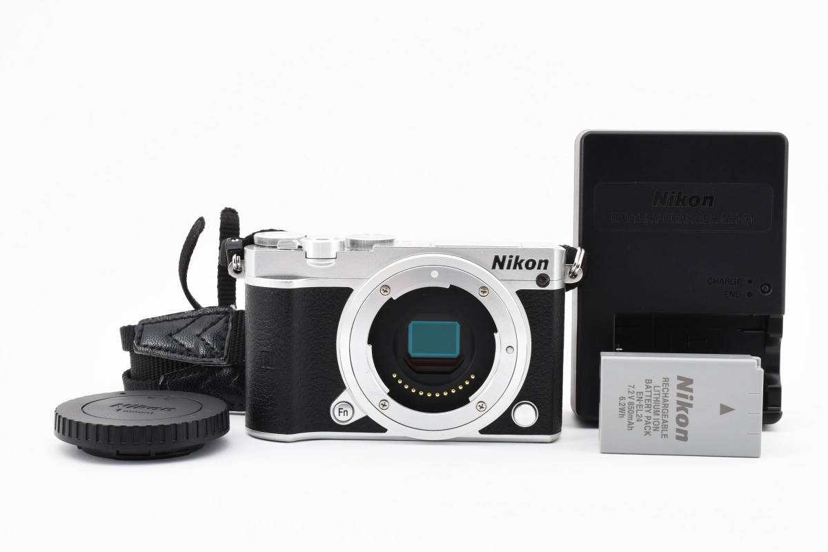 *訳あり* ニコン Nikon1 J5 ミラーレス デジタルカメラ シルバー ボディのみ [現状品] #2049060_画像1