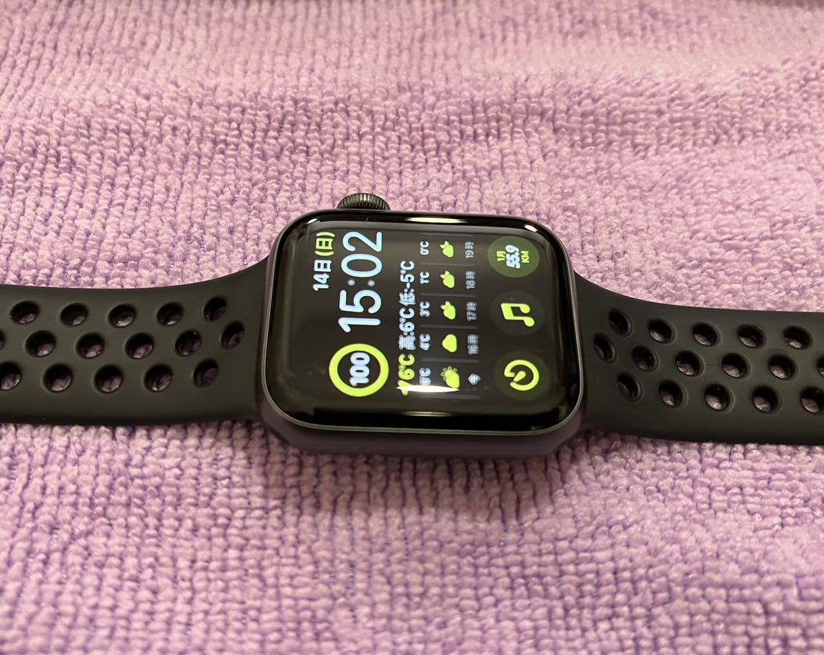 【動作確認・初期化済】Apple Watch アップルウォッチ Series4 Nike+ 40mm スペースグレイ GPSモデル _画像3