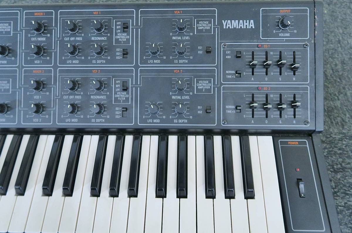 YAMAHA/ヤマハ CS-15 アナログシンセサイザー (115　ケース付/37鍵/ビンテージ_画像4