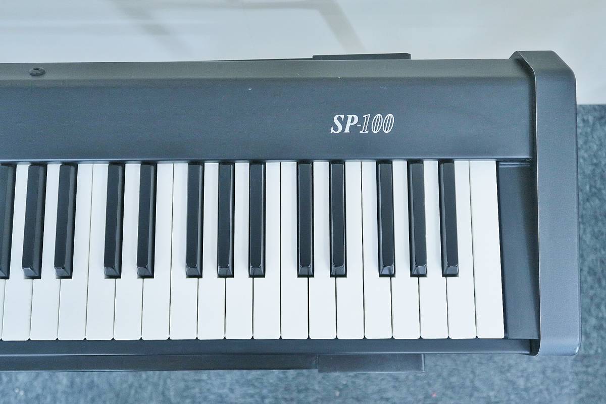 KORG/コルグ SP-100 デジタルピアノ (117　譜面台・電源アダプター・フットペダル・スタンド付_画像4