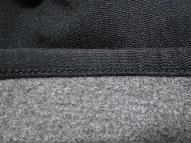 ユニクロ HEATTECH SLIM TAPERED ヒートテック　スリムテーパード ブラックジーンズパンツ　黒　ストレッチ　暖パン　W33_画像6