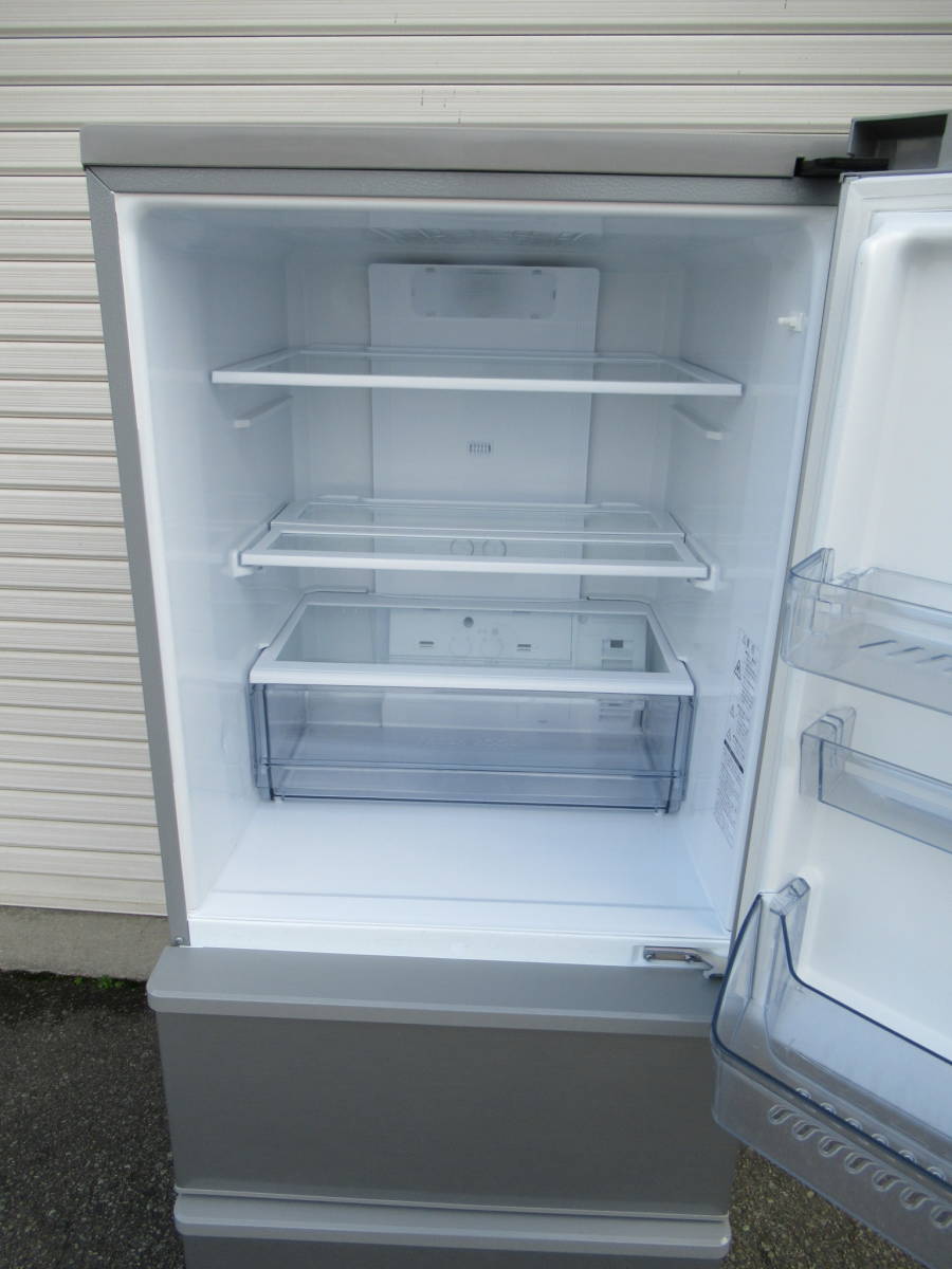 アクア冷凍冷蔵庫　AQR-27J（S)　２０２０年　２７２L 　シルバー　兵庫県加古川市より１００Km以内の方は送料無料です。_画像3