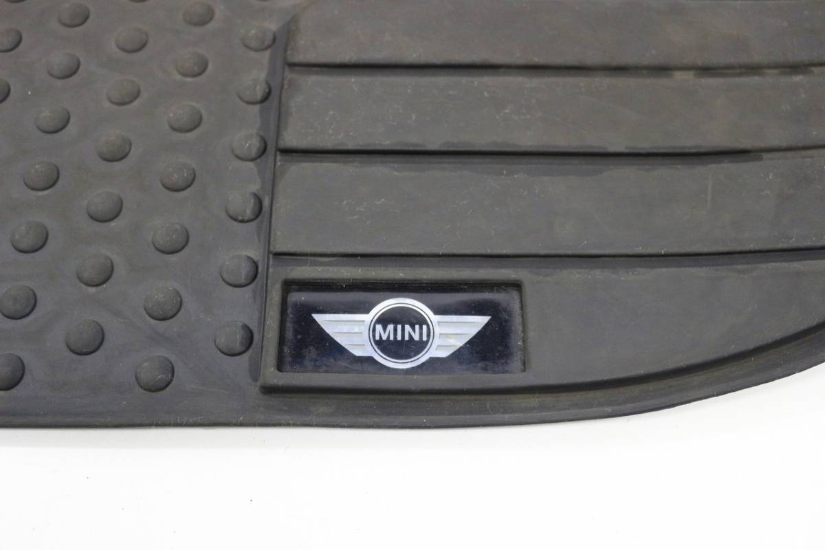 BMW Mini MINI R56 floor mat rubber mat original option? with logo excellent level driver`s seat passenger's seat [471]