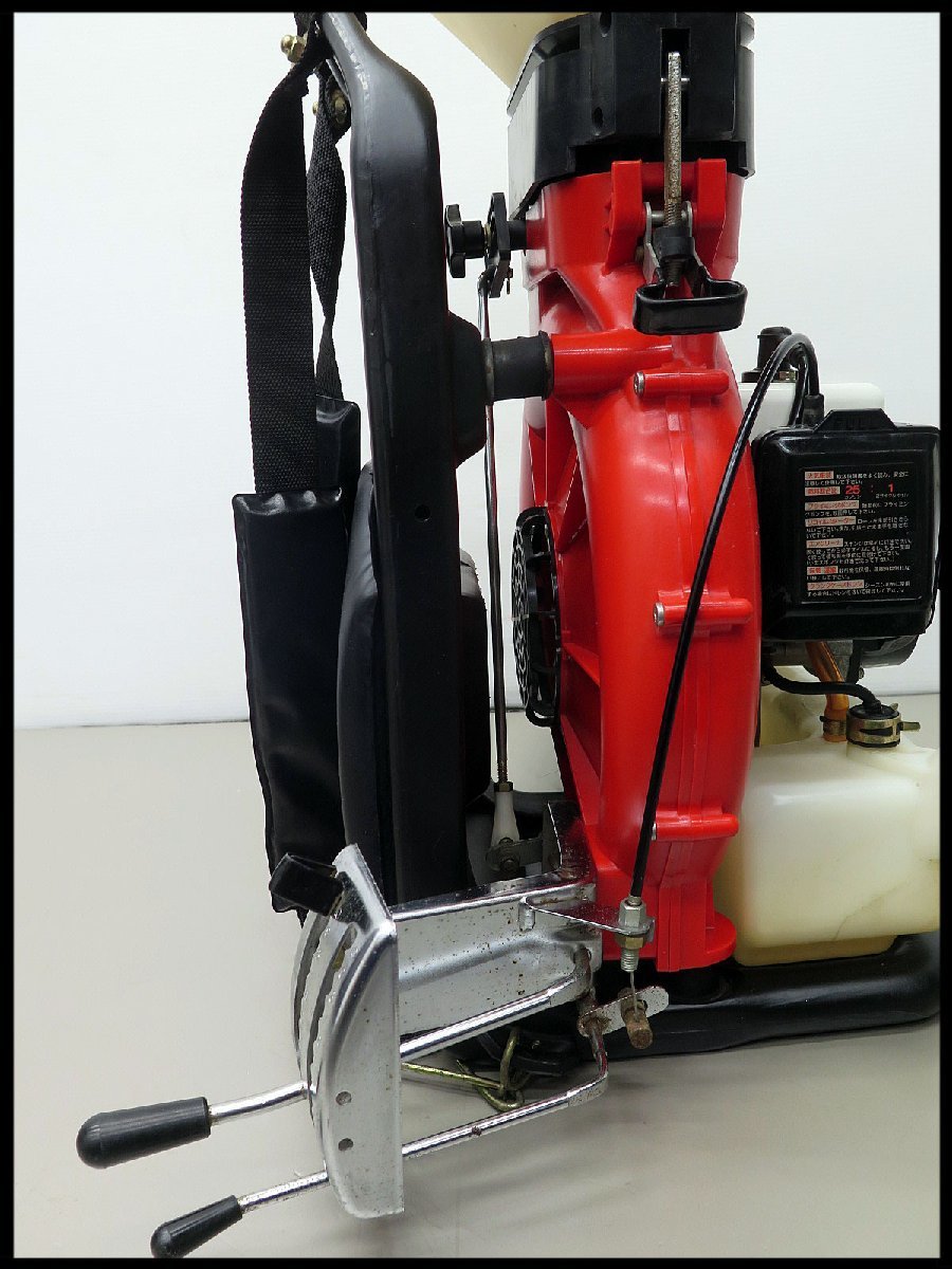 #ma luna ka back carrier type power dispenser AKD-4015/ engine pesticide dispenser / fertilizer dispenser / flour . dispenser 
