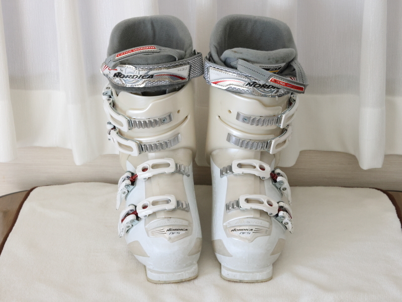 スキーブーツ　24.5ｃｍ　NORUDICA　ノルディカ　NATURAL　FOOT 　STANCE SL　白色_画像1