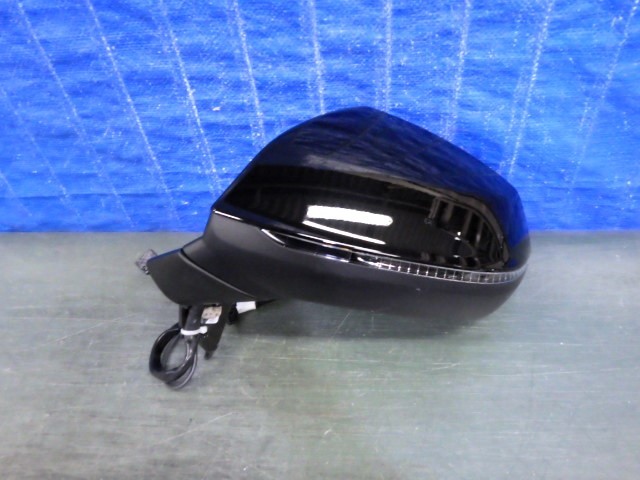 K088 Audi Q5 FY left door mirror 15P+ 1 pcs camera attaching 80C 857 409 E