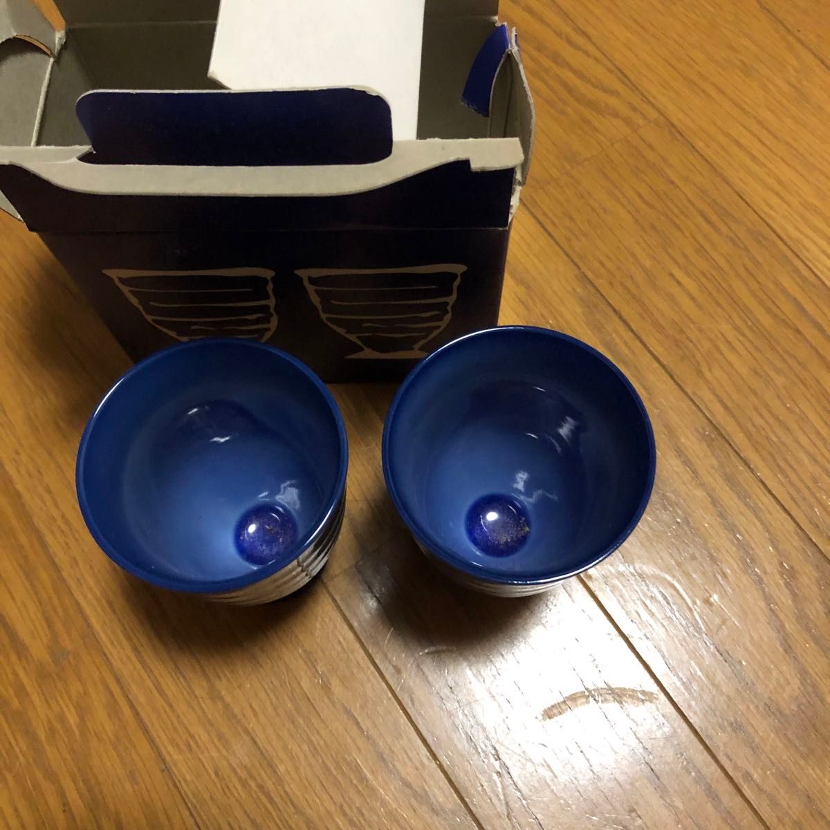 新品　美濃焼　ペアカップ　ペアコップ　湯呑み 青 和食器