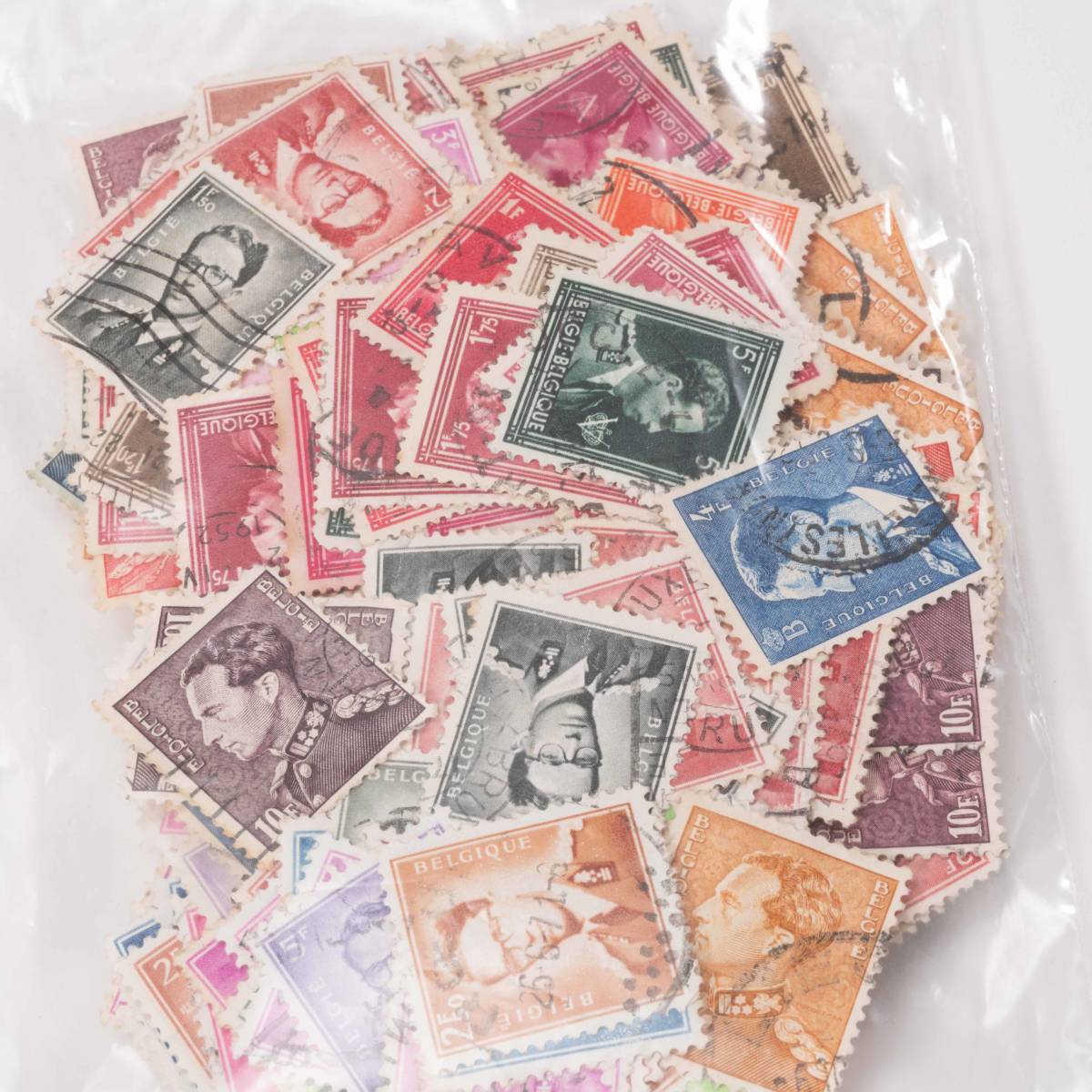 海外切手　外国切手　アメリカ　ヨーロッパ　中国　日本　等　大量　まとめ　総重1021g YS230905135_画像5