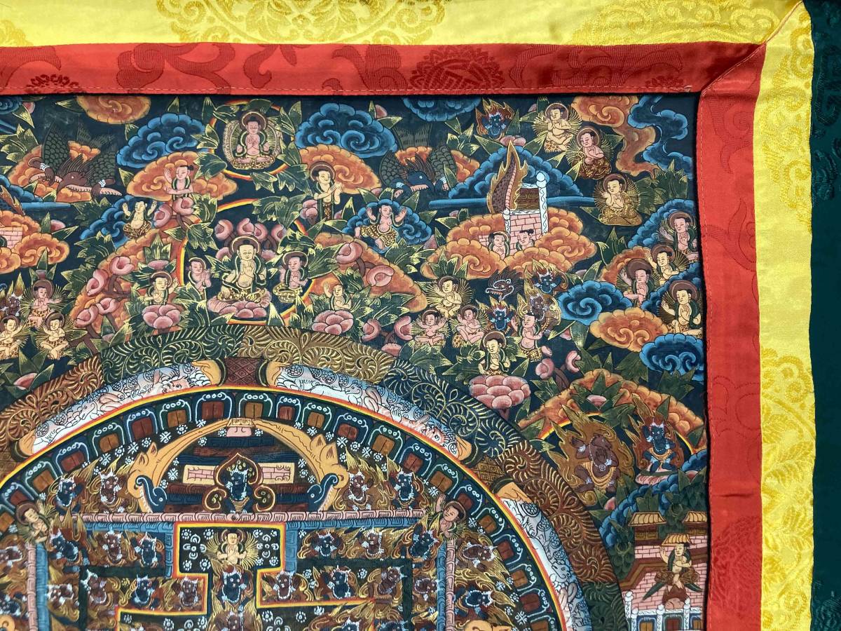 チベット 仏画 細密 曼荼羅 肉筆 絹本 仏教美術 中国 縦43ｃｍ横39ｃｍ　YS230720153 _画像4