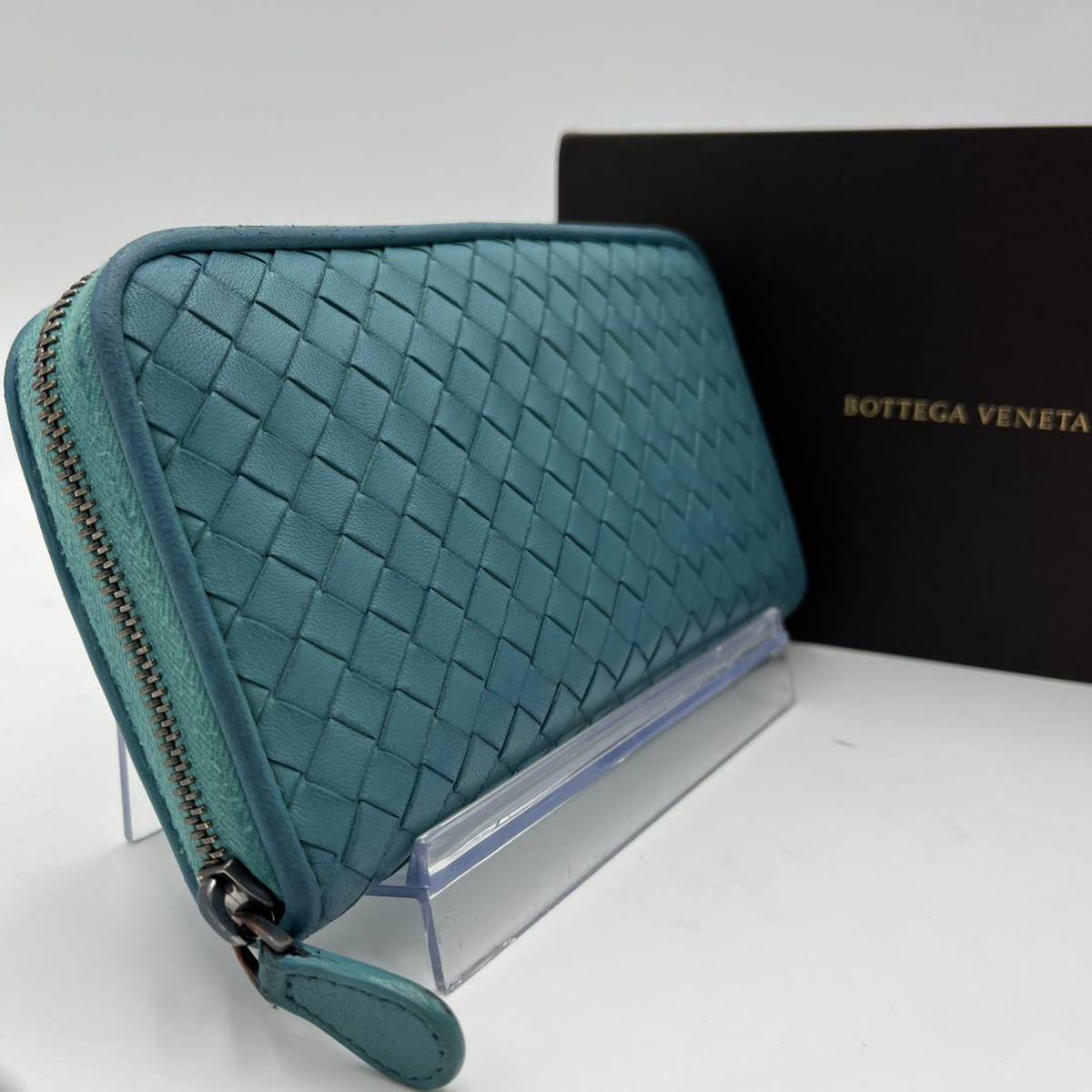 1円 【入手困難】BOTTEGA VENETA ボッテガヴェネタ 長財布 イントレチャート ラウンド レザー 本革 アクアブルー 水色 メンズ 男女_画像1