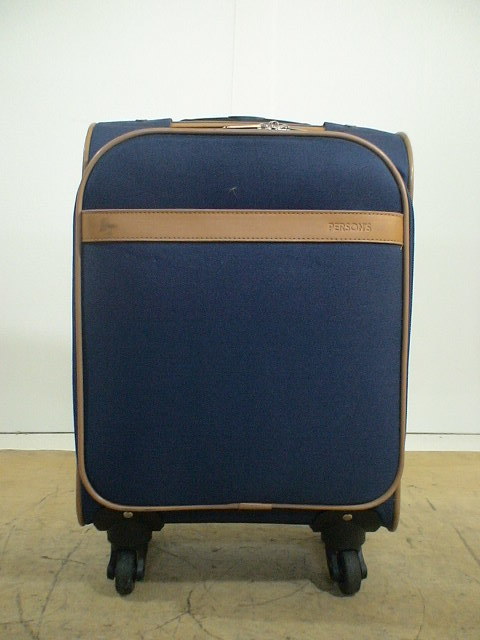 4899　PERSON's　紺　スーツケース　キャリケース　旅行用　ビジネストラベルバック_画像1