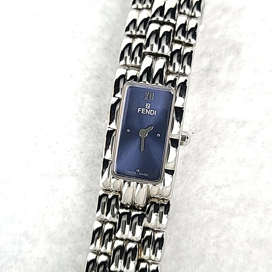 △【ほぼ新品】FENDI フェンディ 660L 箱付 オロロジ スクエア ネイビー文字盤 クオーツ レディース腕時計