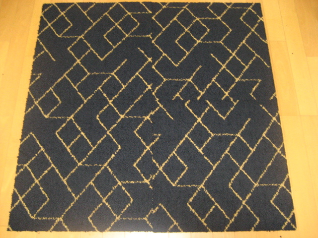 日本製タイルカーペット（１６枚）厚み約９mm（１４０９）在庫１５００枚・新品・１枚２５０円～_画像4