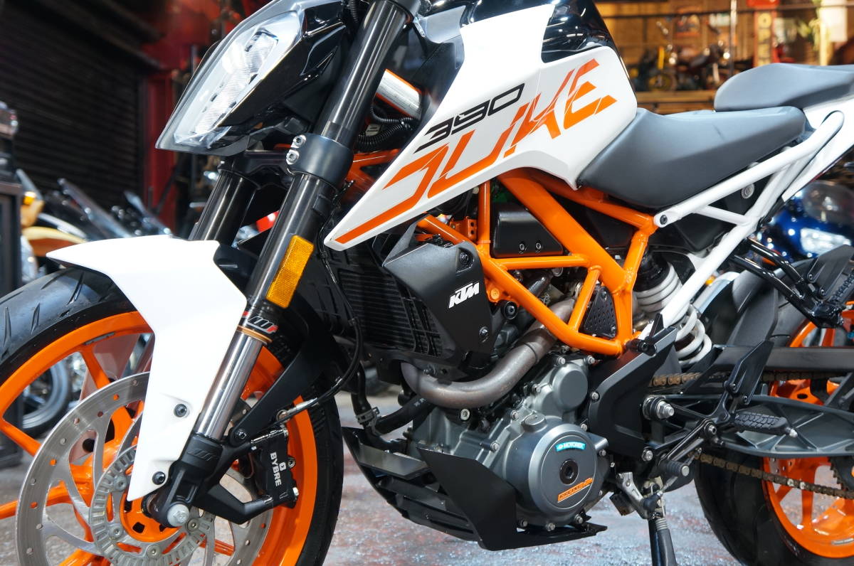 ◆◇配送のみ!! 低走行!! KTM 390 H30年式!! 外装状態良く走りも快調!! 春のツーリングに!! 埼玉～関東近県即日自社配送可!!_画像6