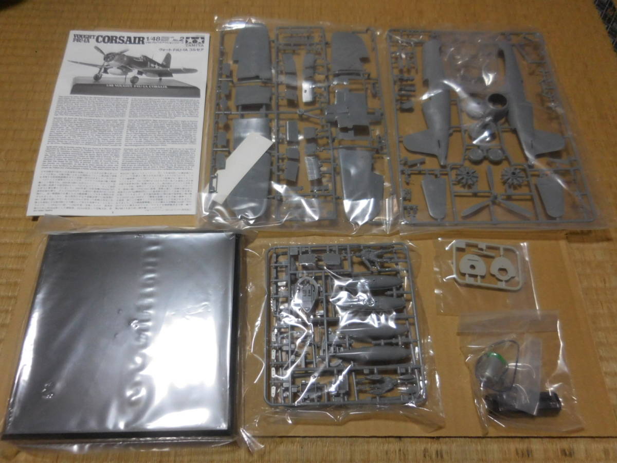 PAT155【中古/訳あり】 1/48 タミヤ製 プロペラアクションシリーズ　～　ヴォート F4U-1A コルセア_パーツ全体