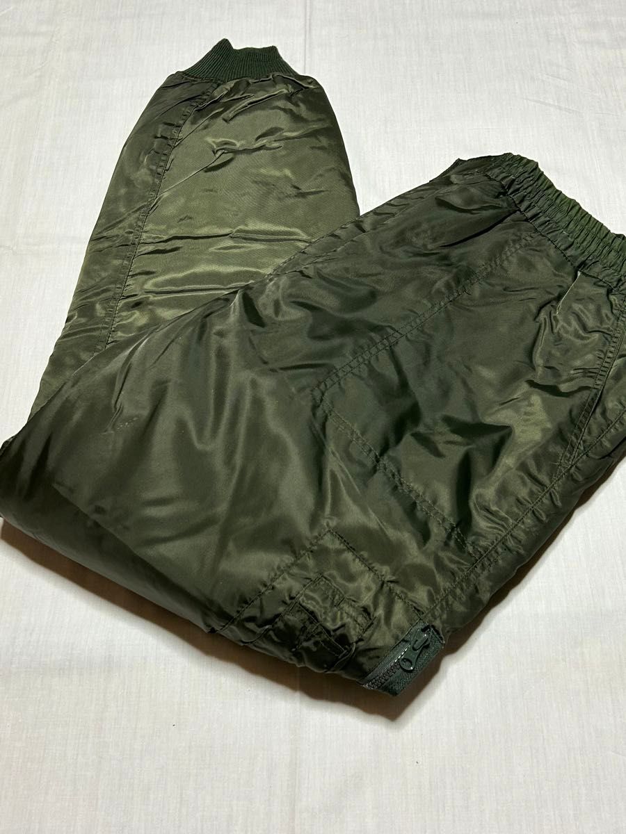 【完全未使用品】ナイロン中綿ミリタリーパンツ軍パンツ2Lフライトパンツパラシュートパンツ