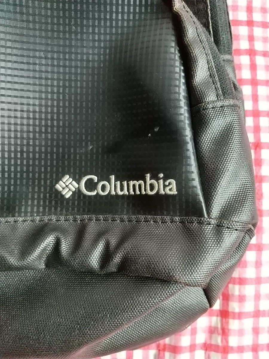 Columbia　コロンビア　ボディバッグ　ショルダーバッグ