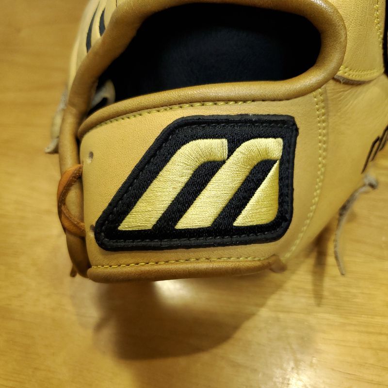 ミズノ ハイパーゾーン Mマークラベル Mizuno 一般用大人サイズ 11 内野用 軟式グローブ