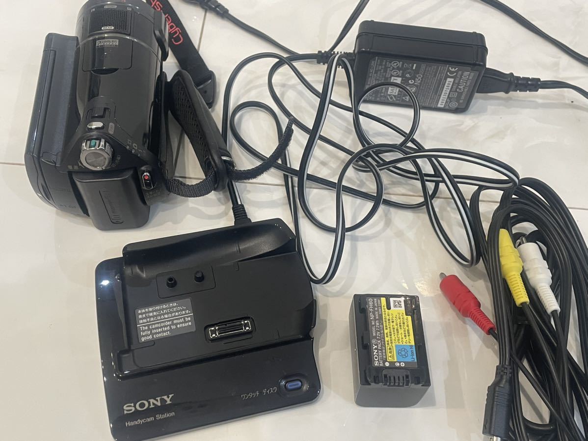 【通電OK】ソニー SONY フルハイビジョンビデオカメラ Handycam HDR-CX7 バッテリー2つ付属 充電器 ケーブル 付き バッテリ劣化 現状品の画像4