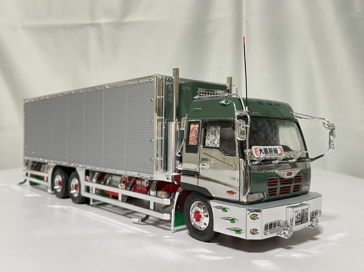 Yahoo!オークション - 1/32 いすゞ ギガ 冷凍車 デコトラ 完成品 Yahoo!オークション - 1/32 いすゞ ギガ 冷凍車 デコトラ 完成品