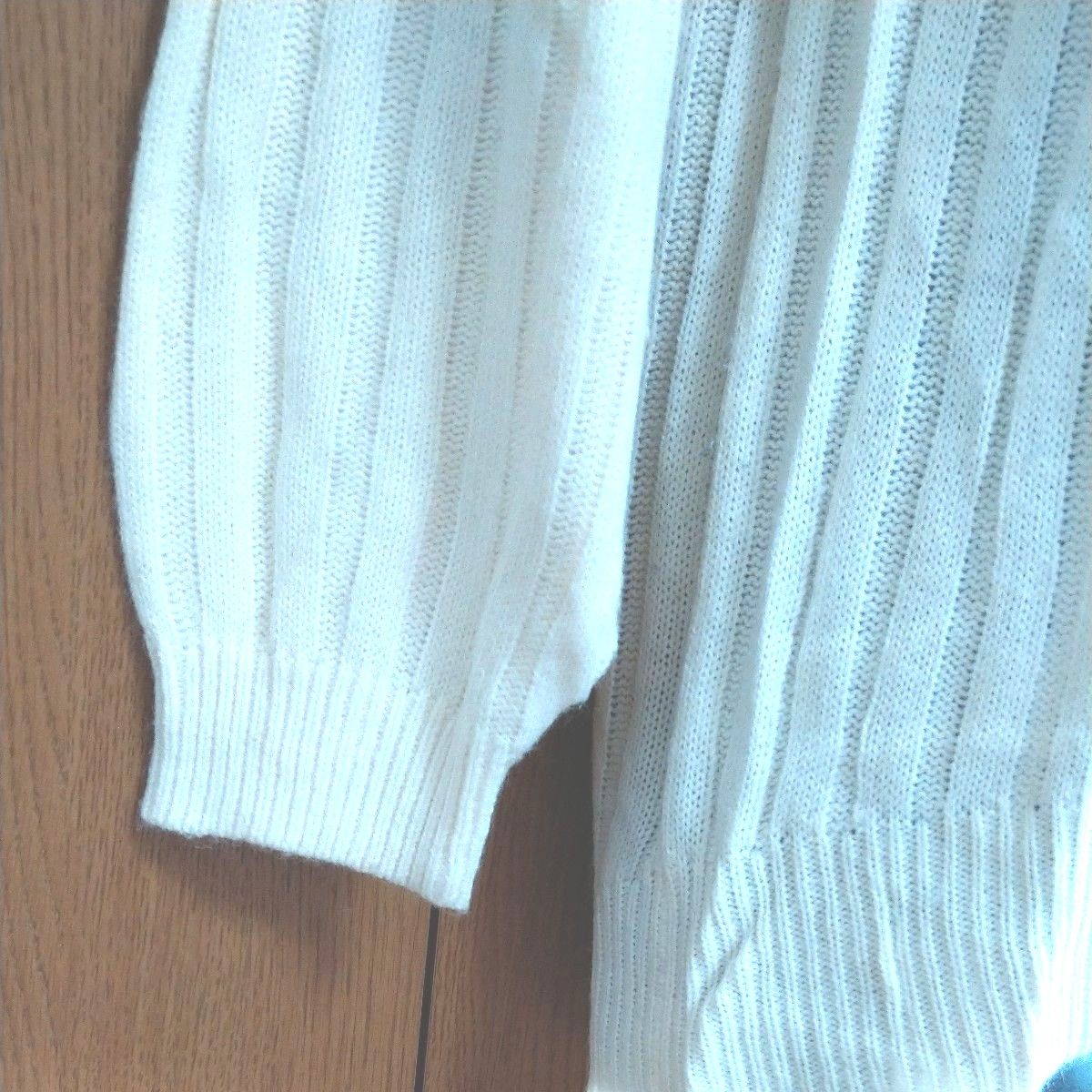ニット セーター トップスホワイト 白 カジュアル Mサイズ
