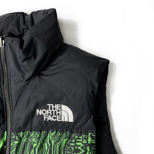 1円～!売切!【正規新品】THE NORTH FACE◆1996 RETRO NUPTSE VEST ダウンベスト US限定 ヌプシ 2023最新 防寒(M)緑 黒 総柄 190122-115_画像4