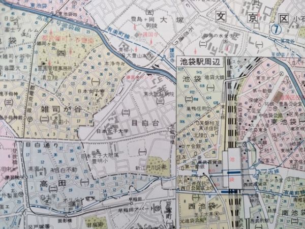 lk古本【区分地図帳】東京都 昭和54年 [＋拡大図（銭湯・劇場・映画館等商業施設名入）＋多摩・横浜・川崎・千葉および埼玉県の隣接市街図_画像2