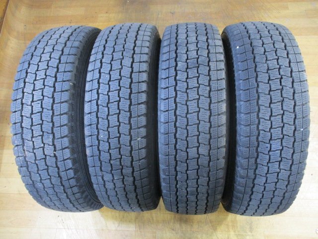 トヨタ 200系 ハイエース 純正 ホイール スタッドレス 4本 6H-139.7 15インチ 195/80R15 107/105L LT グッドイヤー アイスナビ カーゴ_画像3