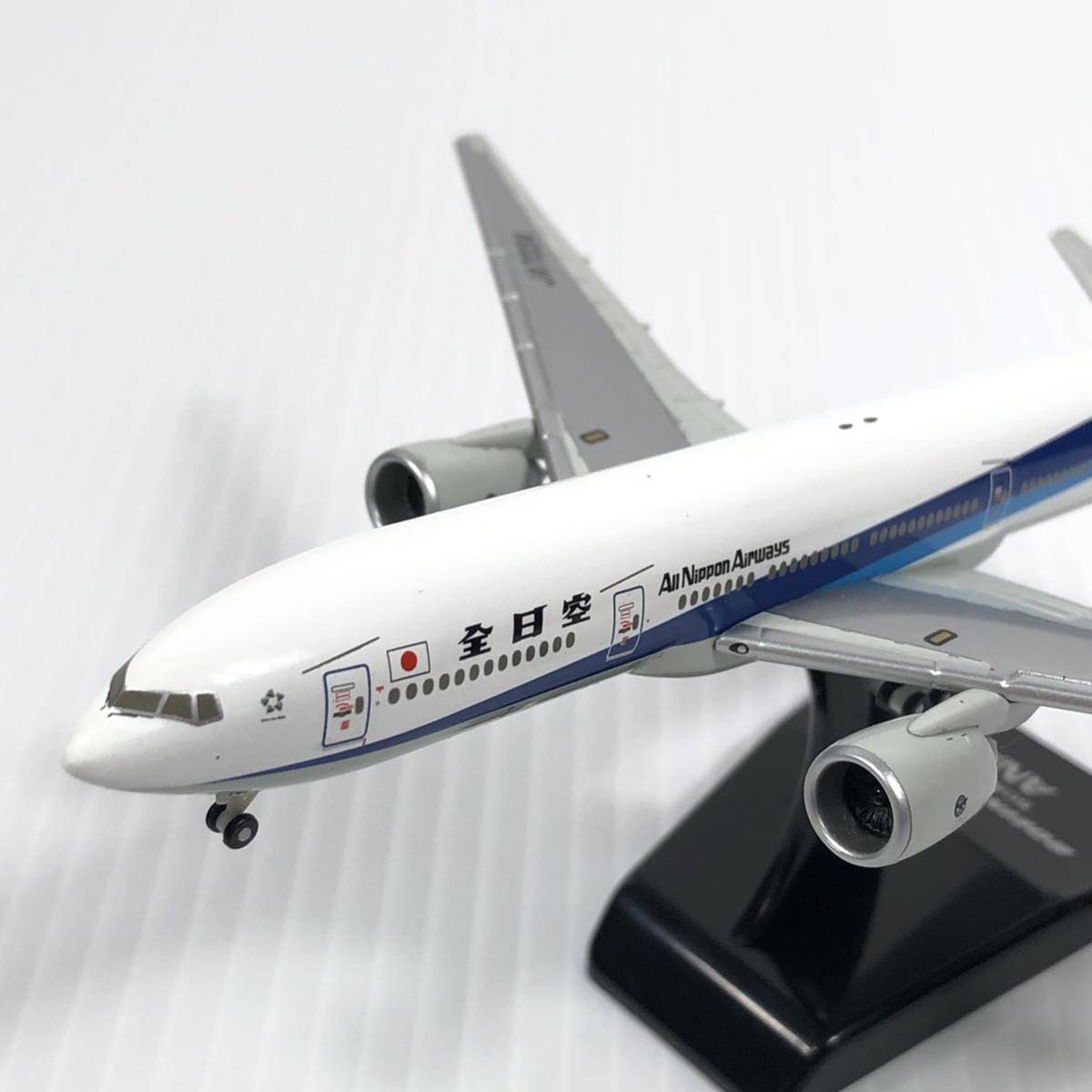 ANA 1/400 ボーイング 777-200 No.JA703A 飛行機 航空機 模型 ダイキャスト NH40023 BOEING_画像2